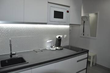 Фото номера Апартаменты-студио 8 Апартаменты Apartamenty Krawiecka г. Зелёна-Гура 8