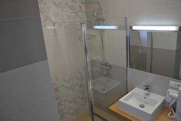 Фото номера Апартаменты-студио 5 Апартаменты Apartamenty Krawiecka г. Зелёна-Гура 11