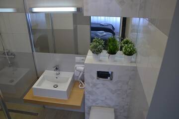 Фото номера Апартаменты-студио 5 Апартаменты Apartamenty Krawiecka г. Зелёна-Гура 13